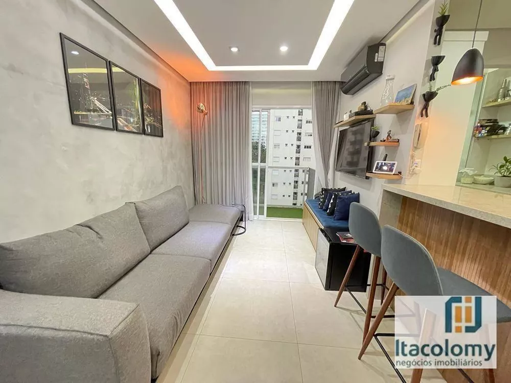 Apartamento à venda com 2 quartos, 67m² - Foto 1