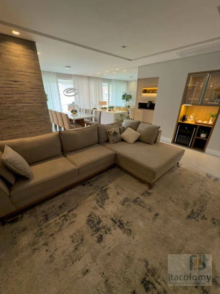 Apartamento, 3 quartos, 140 m² - Foto 3