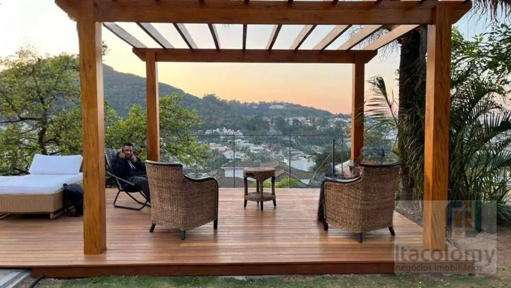 Casa de Condomínio, 4 quartos - Foto 1