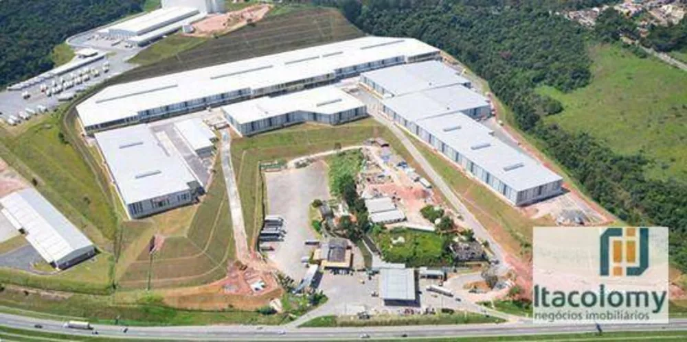 Depósito-Galpão-Armazém para alugar, 11901m² - Foto 1