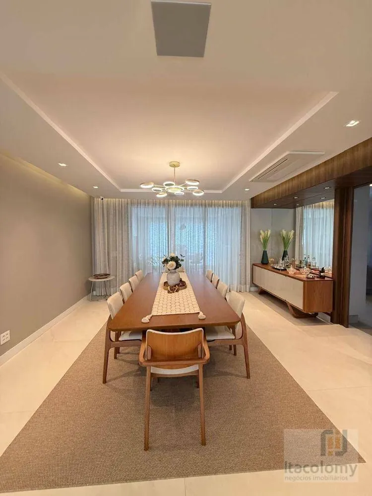 Apartamento, 3 quartos, 313 m² - Foto 1