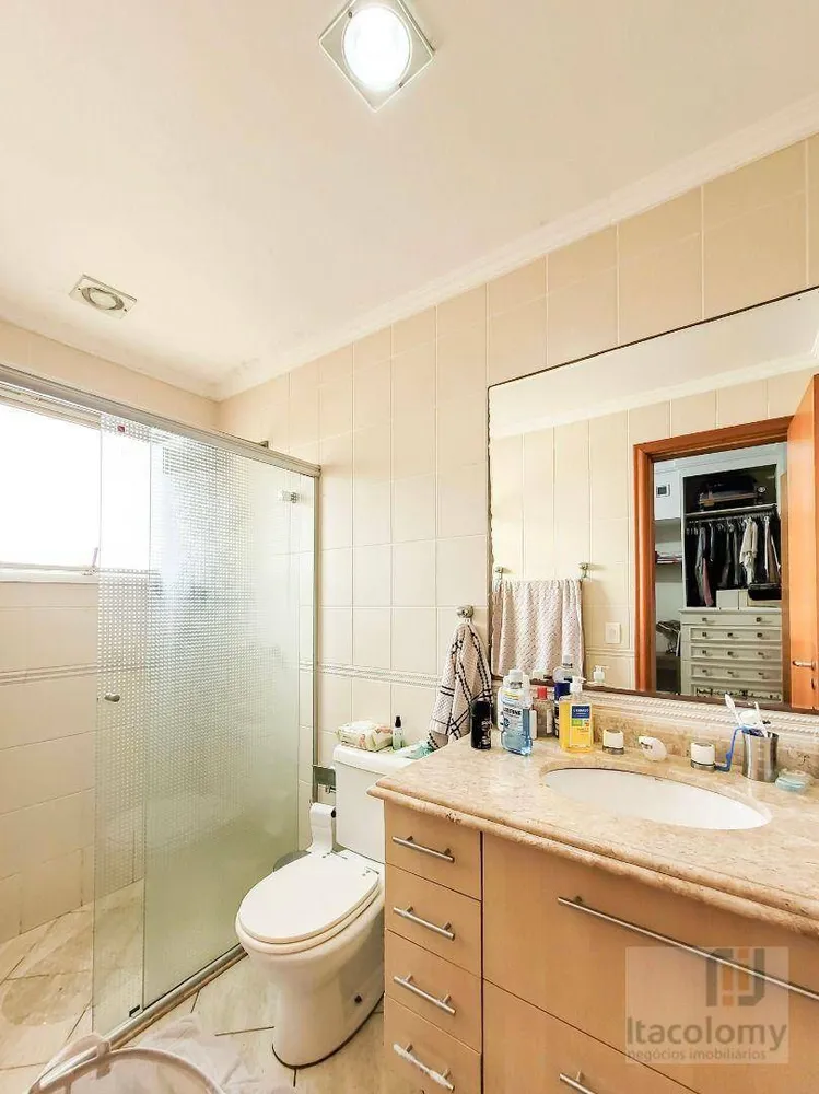 Apartamento, 3 quartos, 139 m² - Foto 2