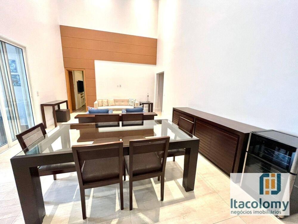 Apartamento para alugar com 4 quartos, 250m² - Foto 22