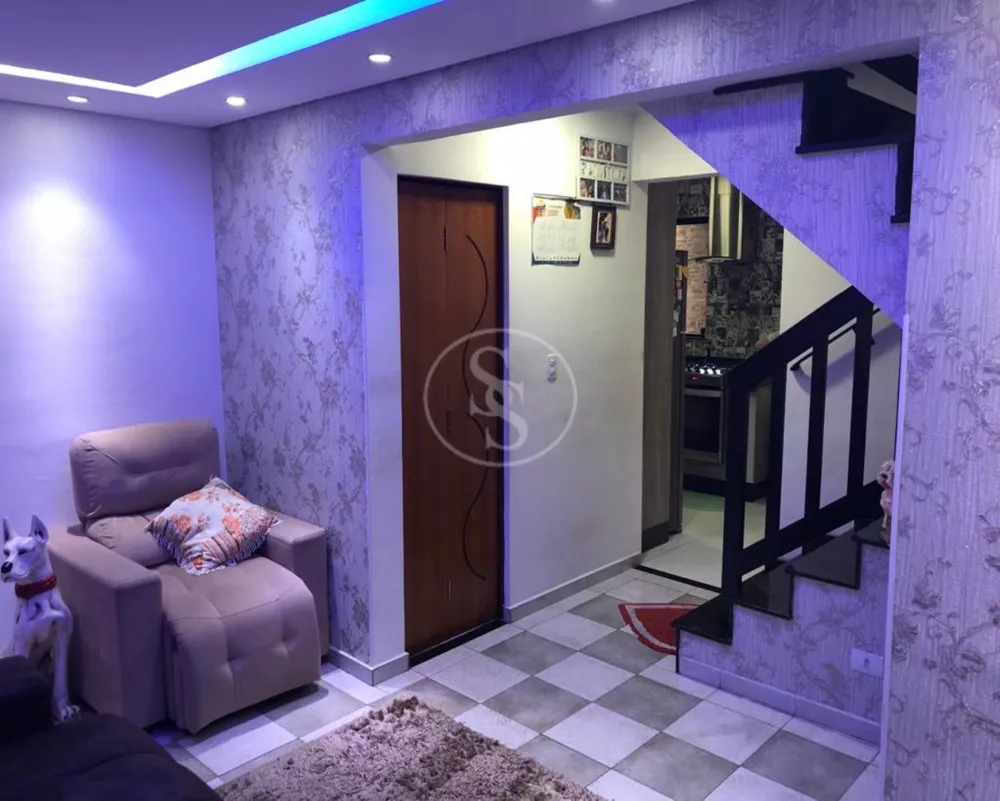 Sobrado à venda com 3 quartos, 108m² - Foto 1