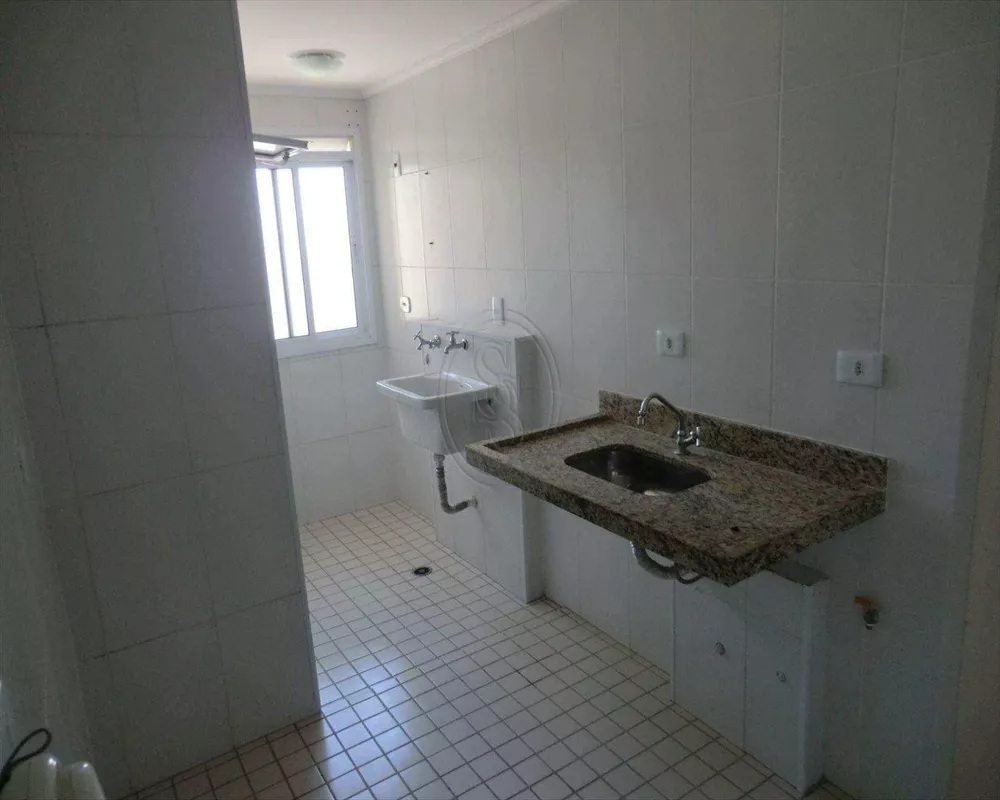 Apartamento à venda com 2 quartos, 56m² - Foto 12