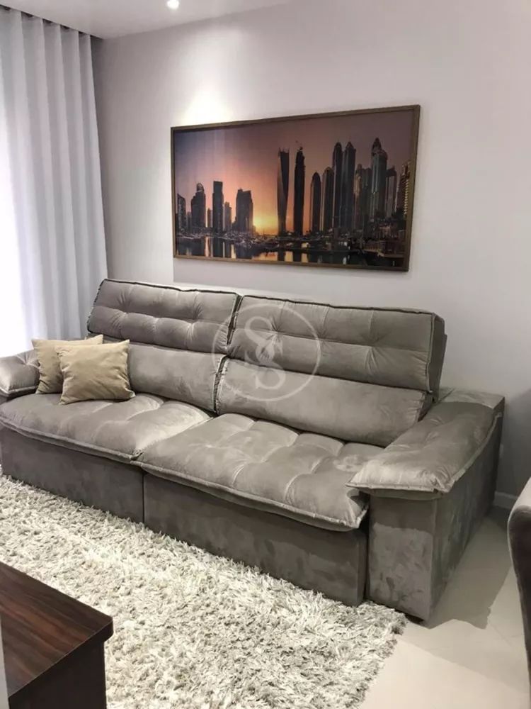 Apartamento à venda com 2 quartos, 70m² - Foto 3