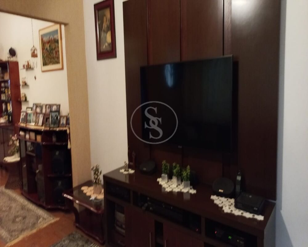 Sobrado à venda com 4 quartos, 226m² - Foto 3