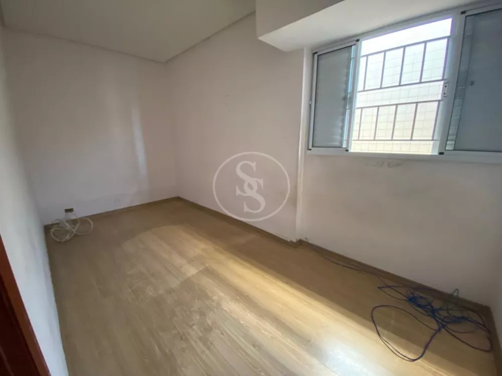 Casa Comercial à venda com 4 quartos, 179m² - Foto 7