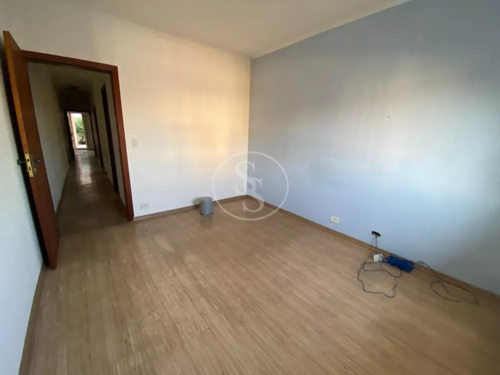 Casa Comercial à venda com 4 quartos, 179m² - Foto 6