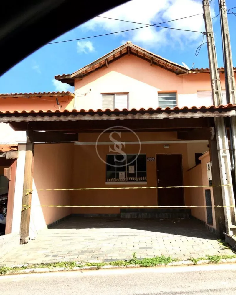 Sobrado à venda com 2 quartos, 70m² - Foto 1