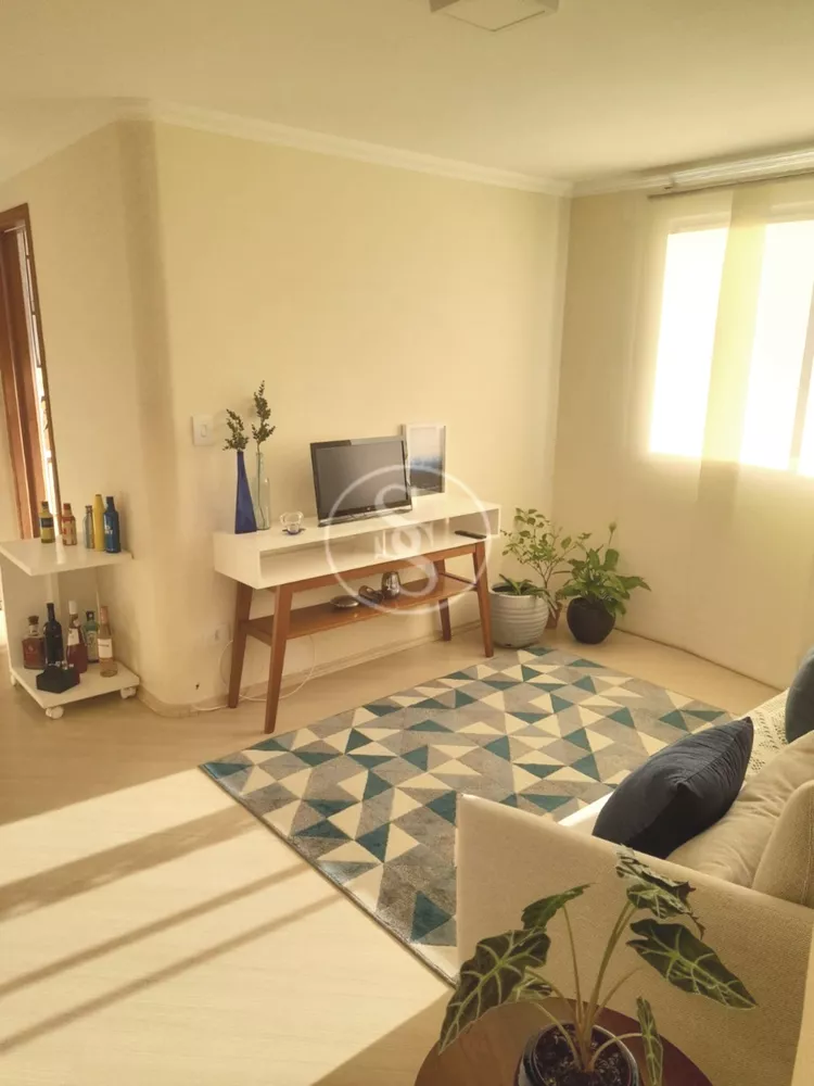 Apartamento à venda com 2 quartos, 56m² - Foto 1