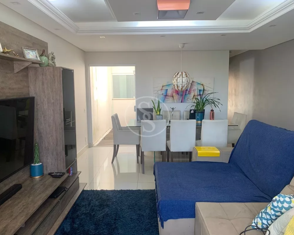 Sobrado à venda com 3 quartos, 194m² - Foto 1