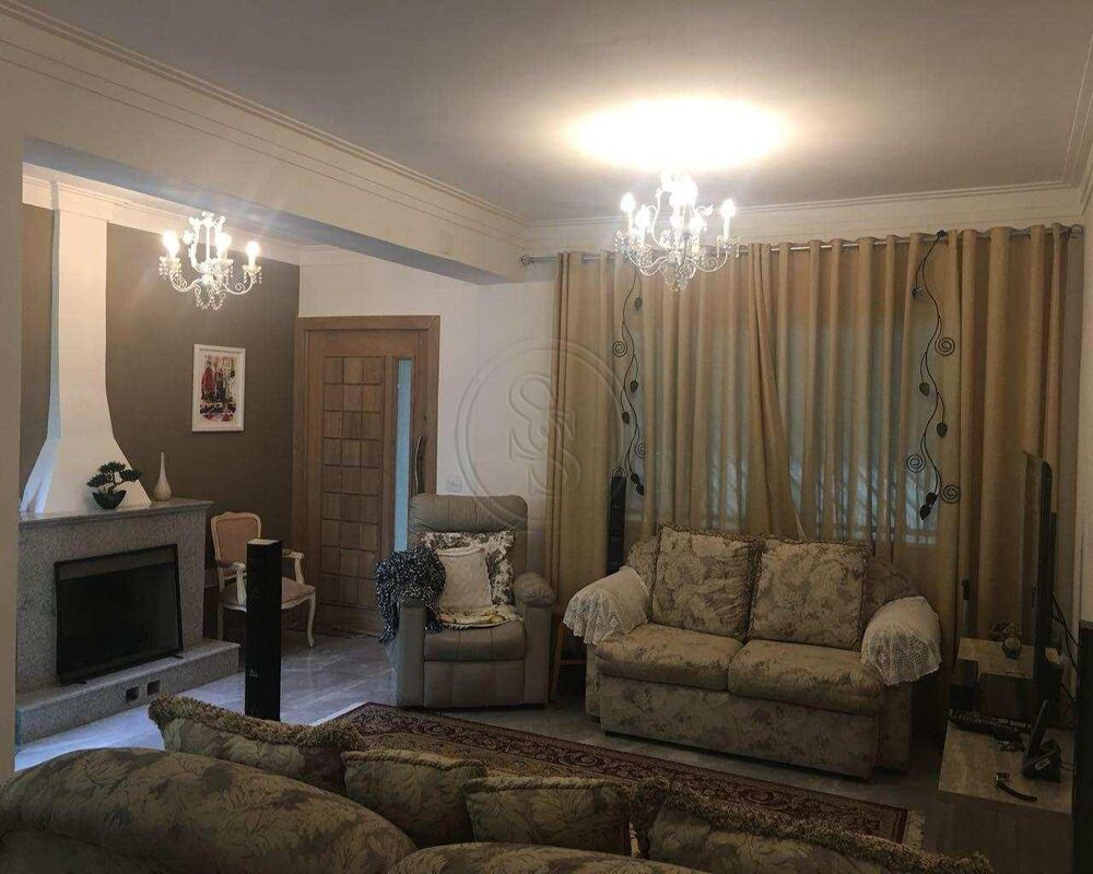 Sobrado, 3 quartos, 225 m² - Foto 1