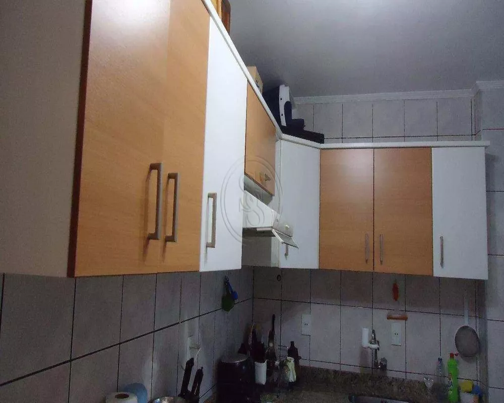 Apartamento à venda com 2 quartos, 65m² - Foto 3