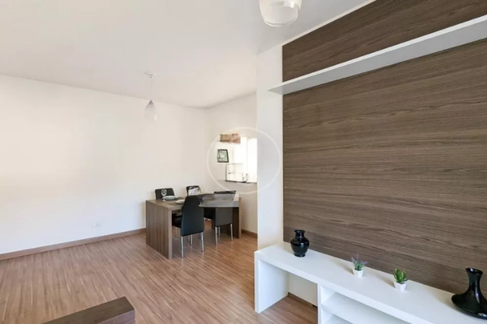 Apartamento à venda com 2 quartos, 63m² - Foto 2