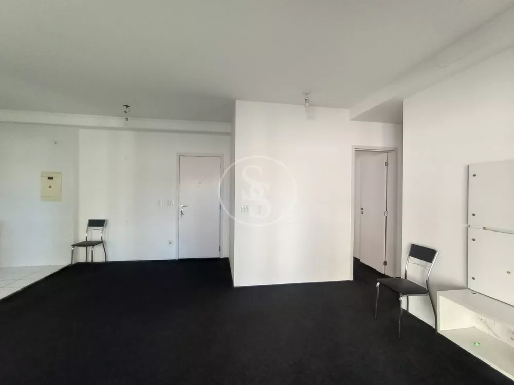 Apartamento à venda com 2 quartos, 81m² - Foto 3