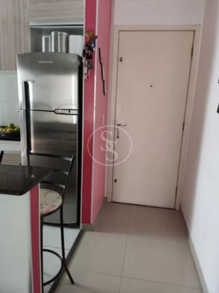 Apartamento à venda com 2 quartos, 48m² - Foto 4