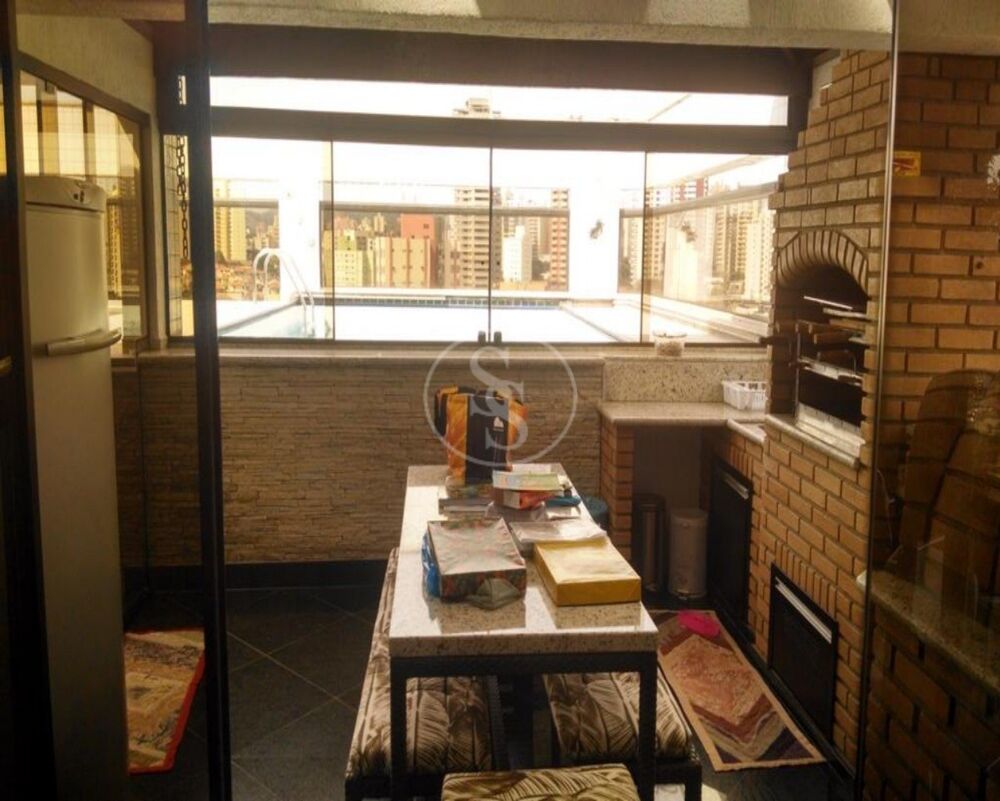 Cobertura à venda com 4 quartos, 320m² - Foto 2