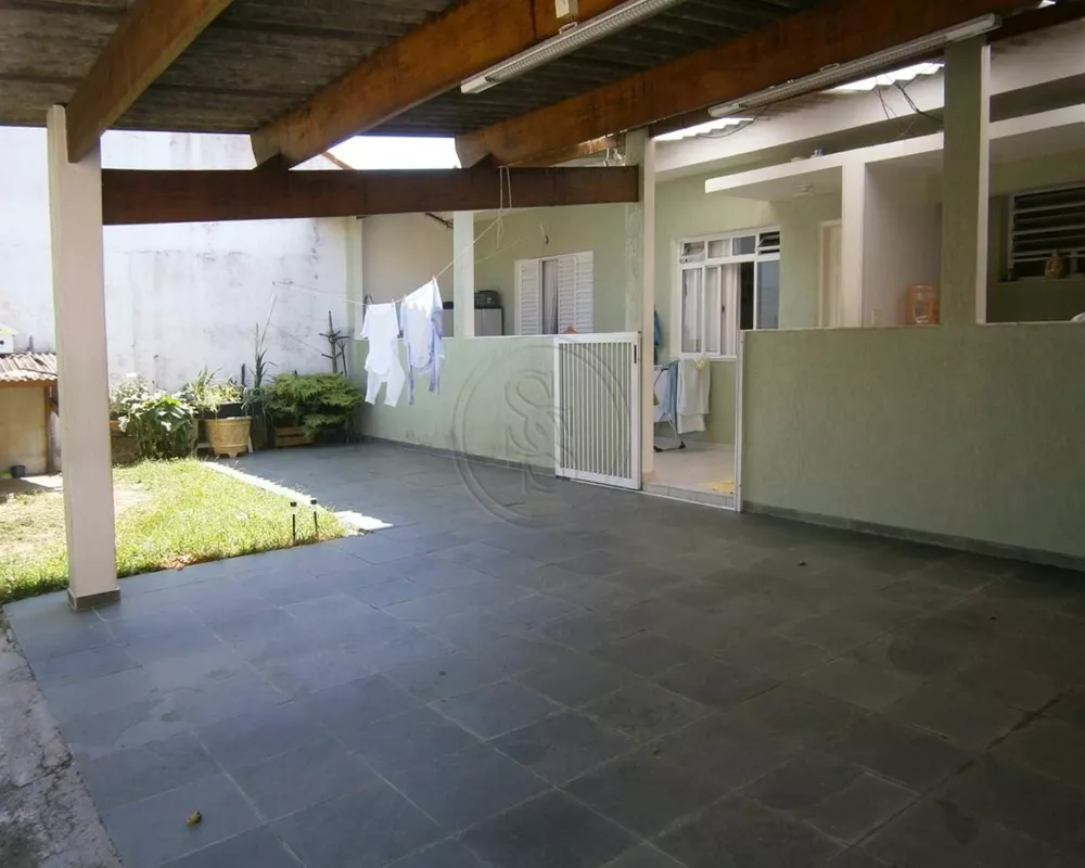 Terreno à venda, 250m² - Foto 1