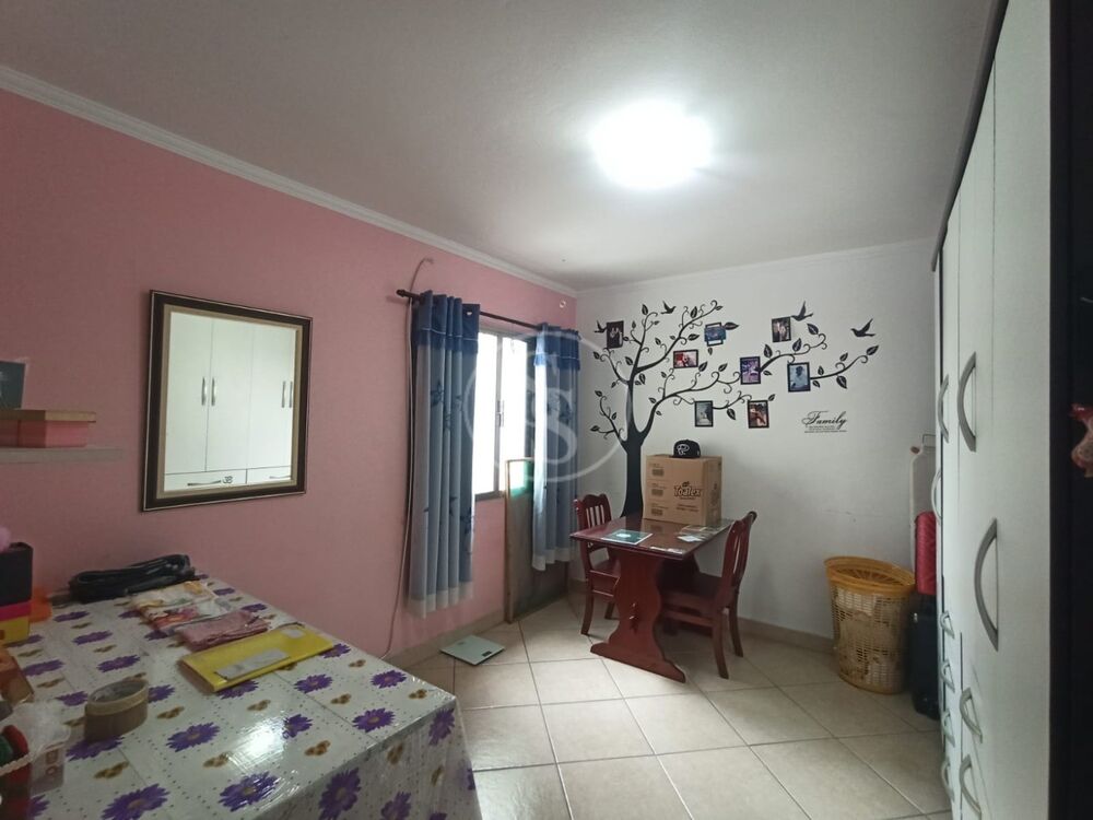 Casa à venda com 3 quartos - Foto 1