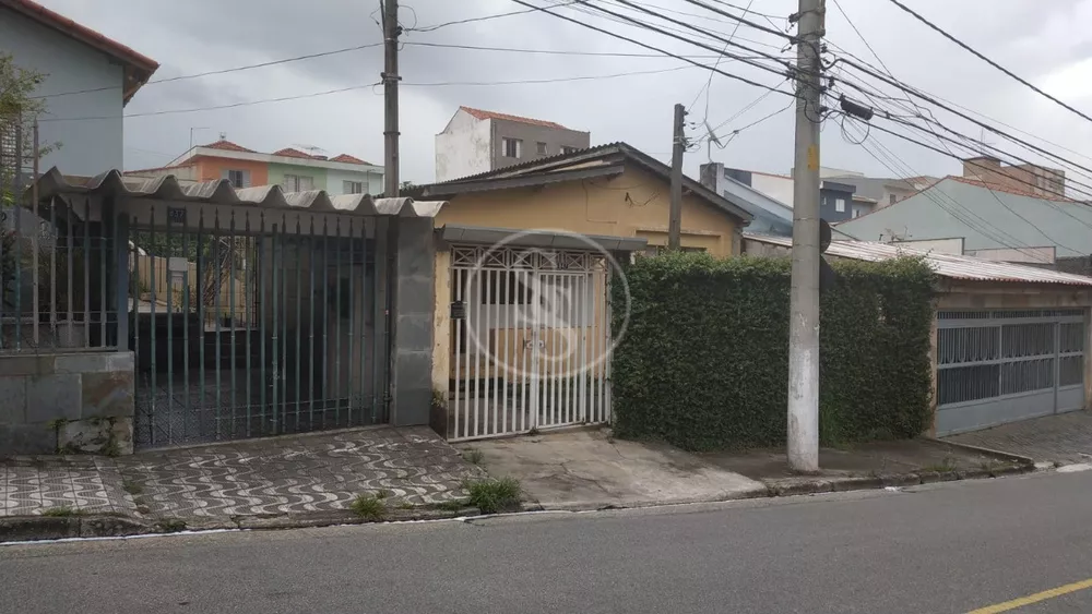 Casa à venda com 3 quartos, 300m² - Foto 1