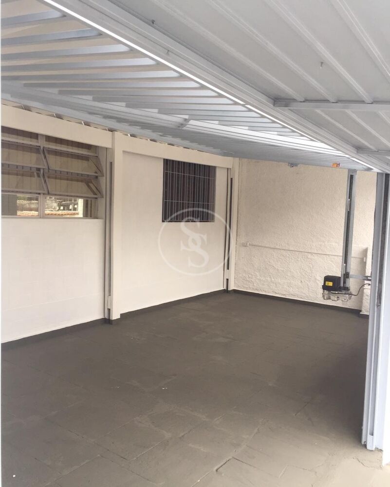 Casa à venda com 2 quartos, 190m² - Foto 12