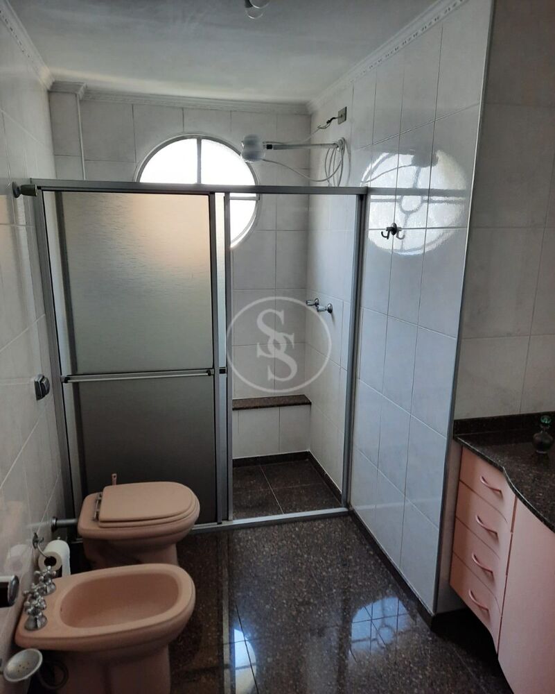 Apartamento à venda com 3 quartos, 136m² - Foto 10