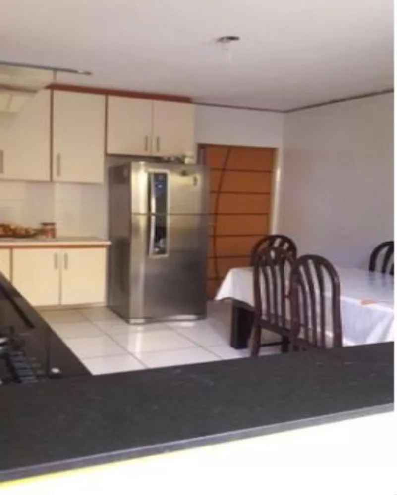 Sobrado à venda com 4 quartos, 230m² - Foto 4