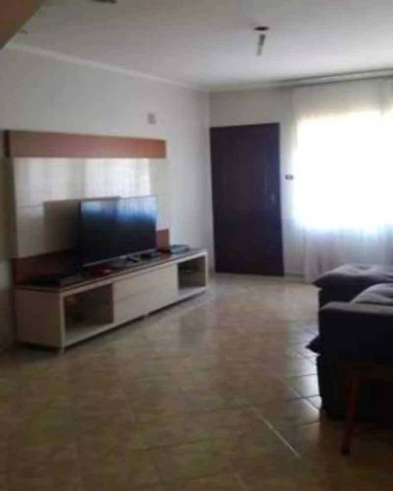 Sobrado à venda com 4 quartos, 230m² - Foto 2