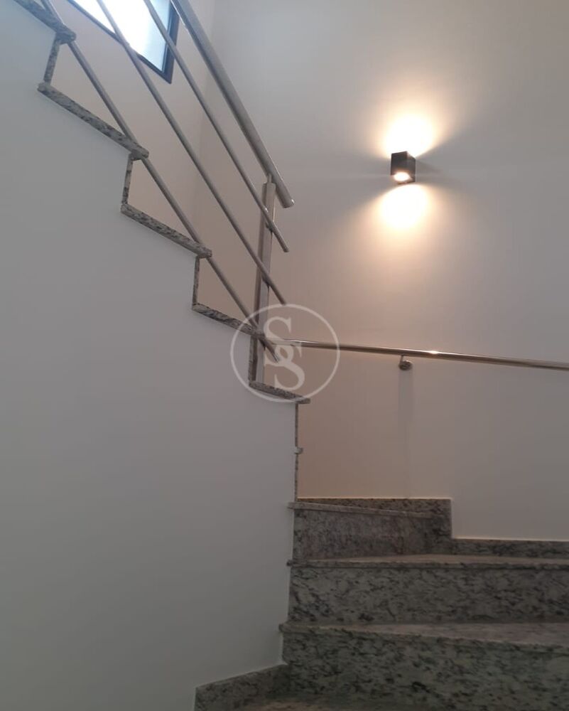 Sobrado, 3 quartos, 193 m² - Foto 2