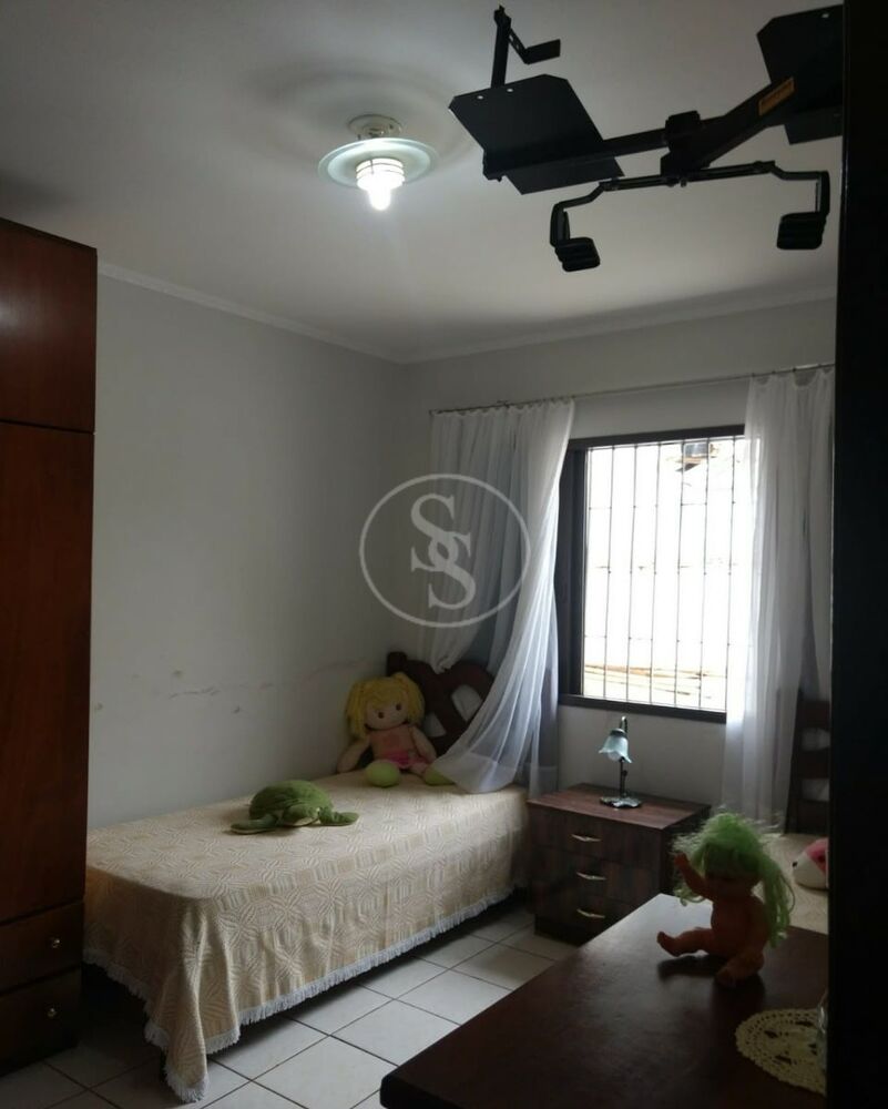 Casa, 3 quartos, 168 m² - Foto 3