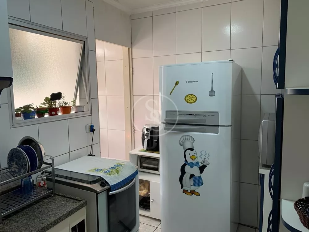 Apartamento à venda com 2 quartos, 70m² - Foto 4