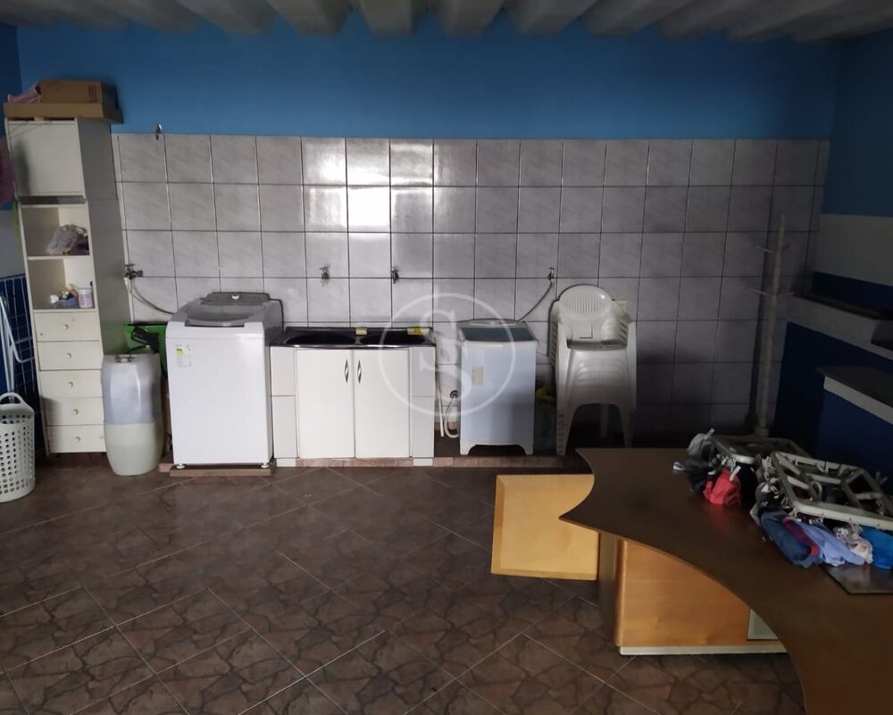 Sobrado à venda com 2 quartos, 286m² - Foto 7