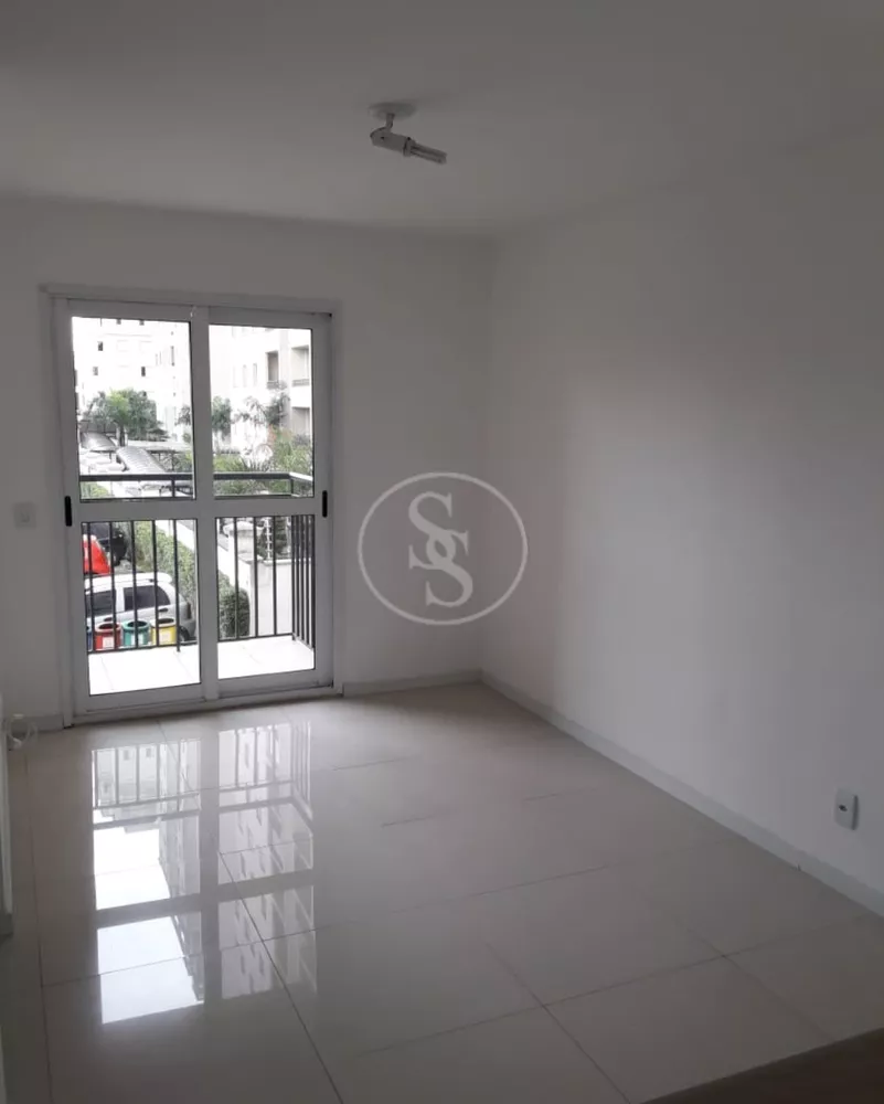 Apartamento à venda com 3 quartos, 60m² - Foto 2