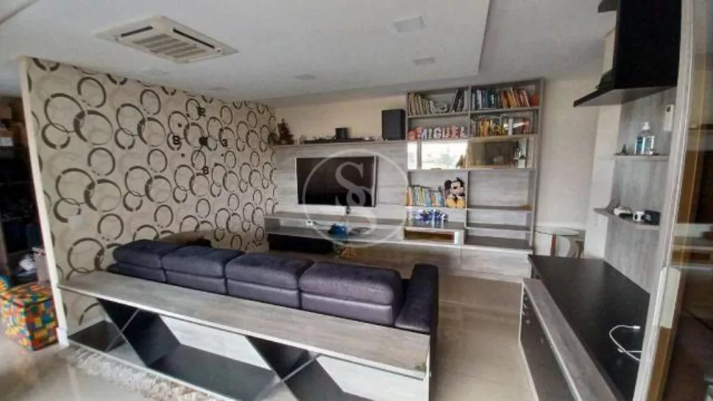 Apartamento à venda com 3 quartos, 116m² - Foto 2