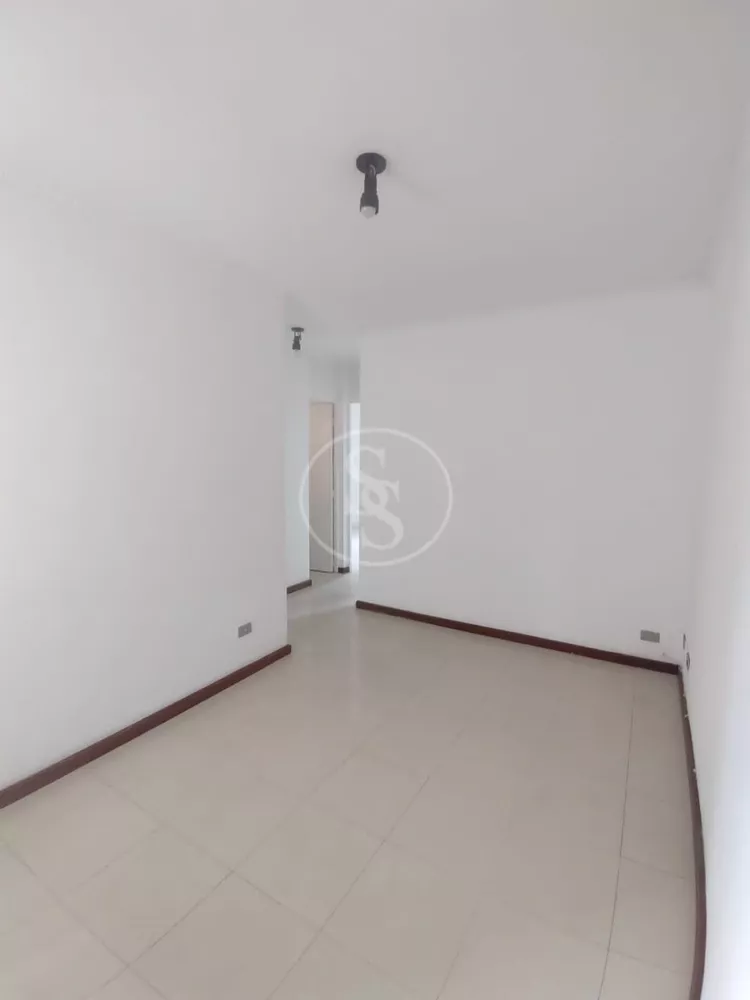 Apartamento à venda com 2 quartos, 54m² - Foto 2