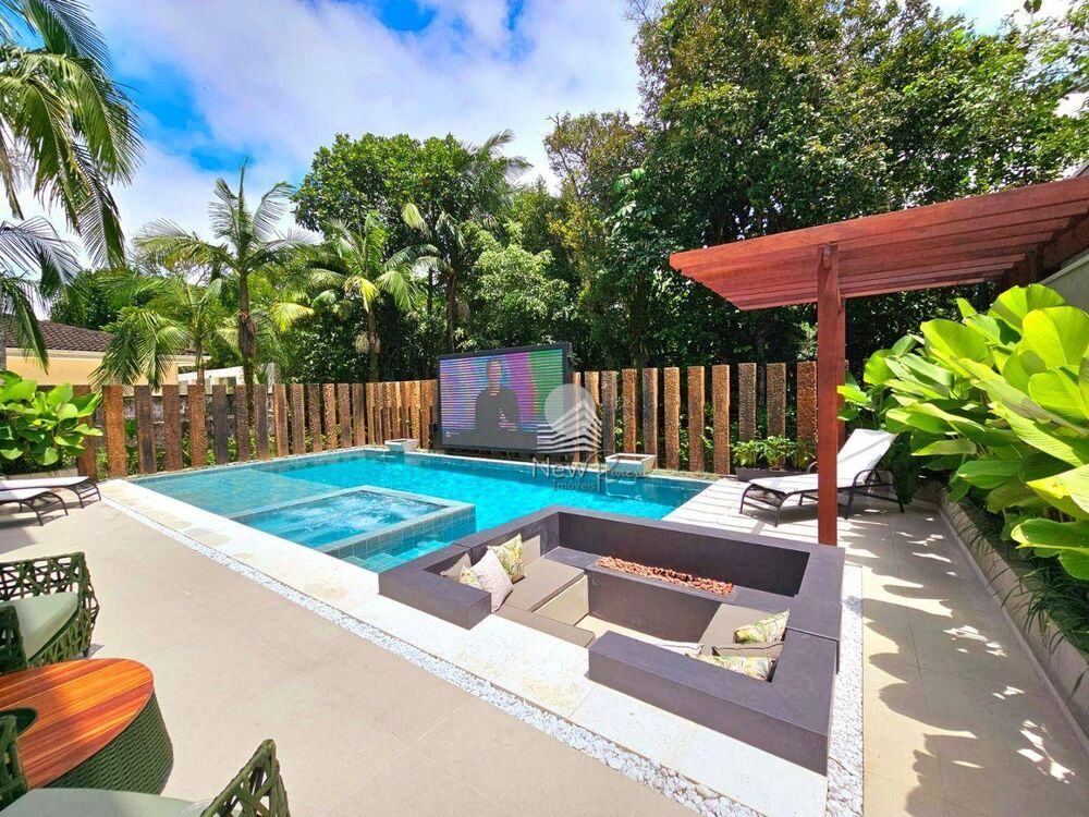 Casa de Condomínio à venda com 5 quartos, 425m² - Foto 10