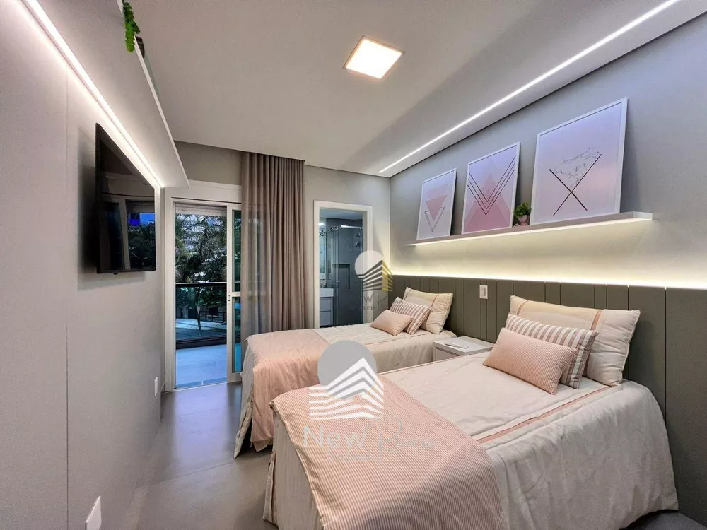 Apartamento, 4 quartos, 196 m² - Foto 13