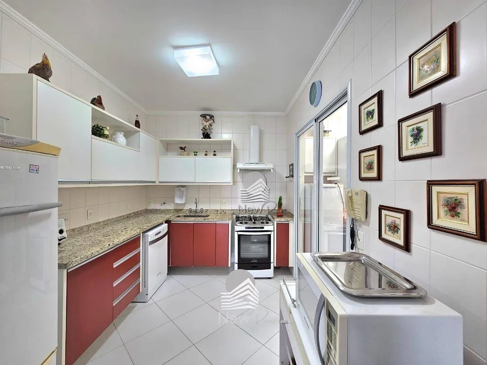 Apartamento, 3 quartos, 145 m² - Foto 2