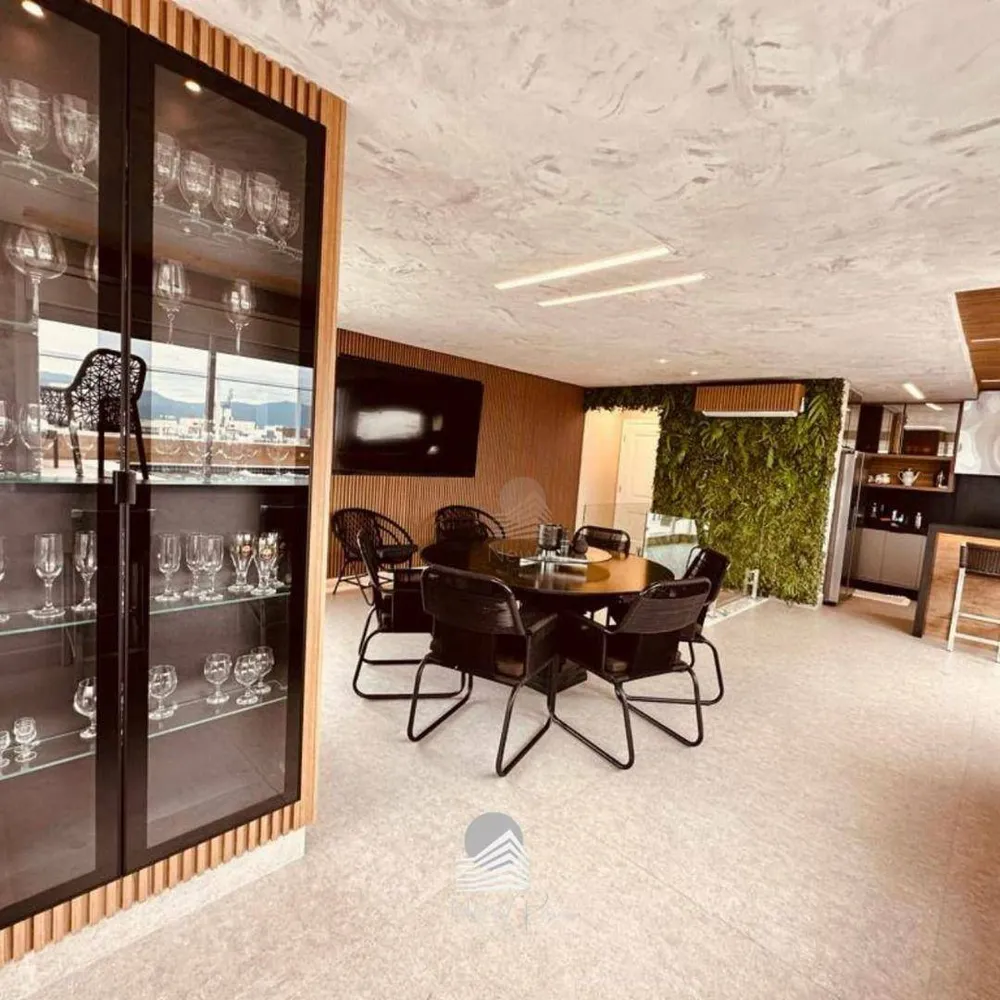 Cobertura, 4 quartos, 214 m² - Foto 12