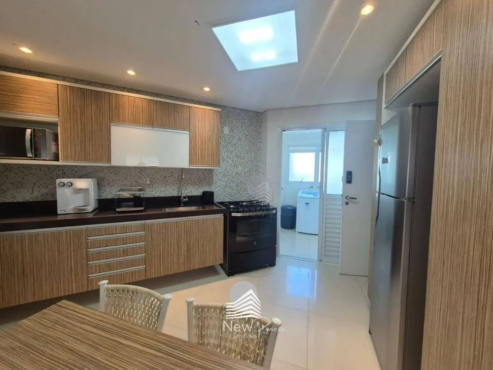 Cobertura, 4 quartos, 250 m² - Foto 2