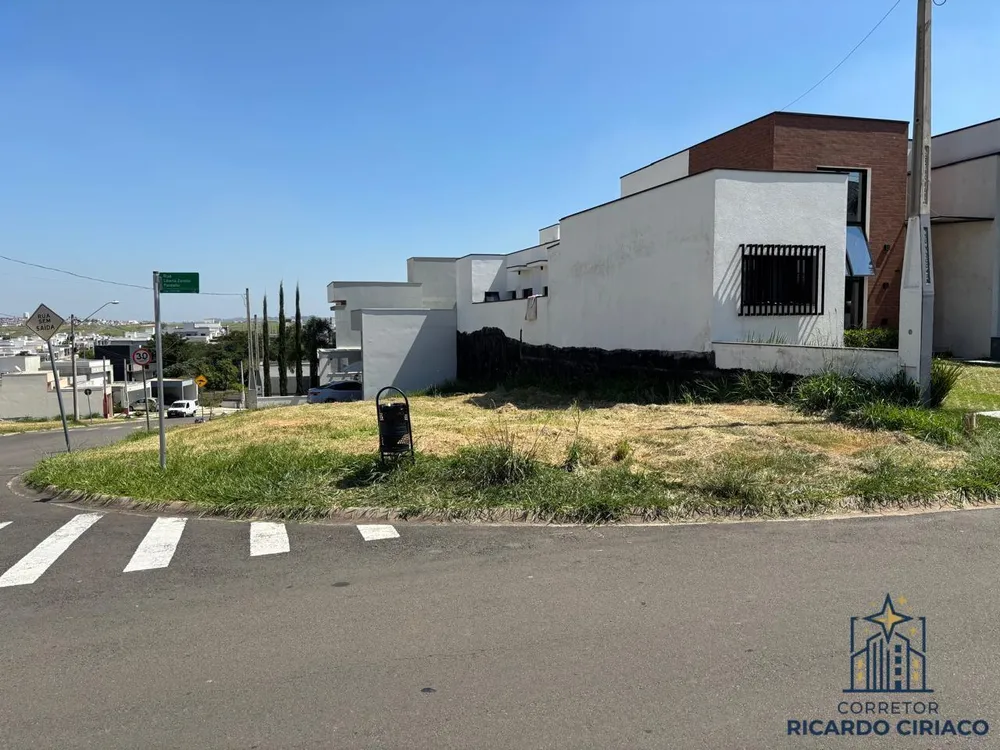 Terreno, 239 m² - Foto 1