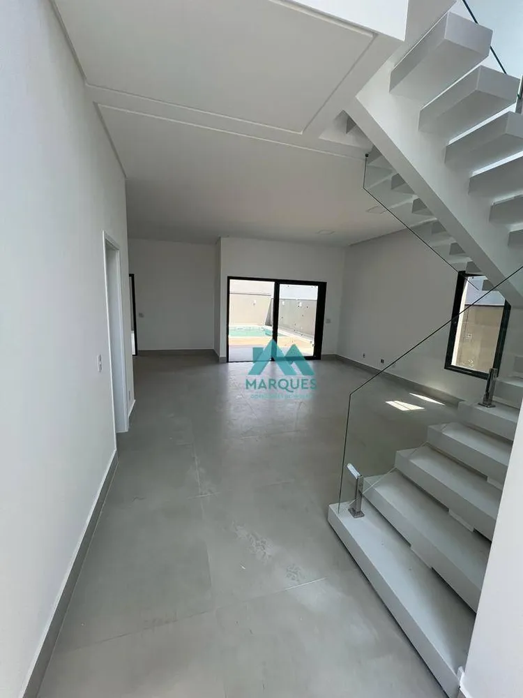 Casa, 3 quartos, 214 m² - Foto 3
