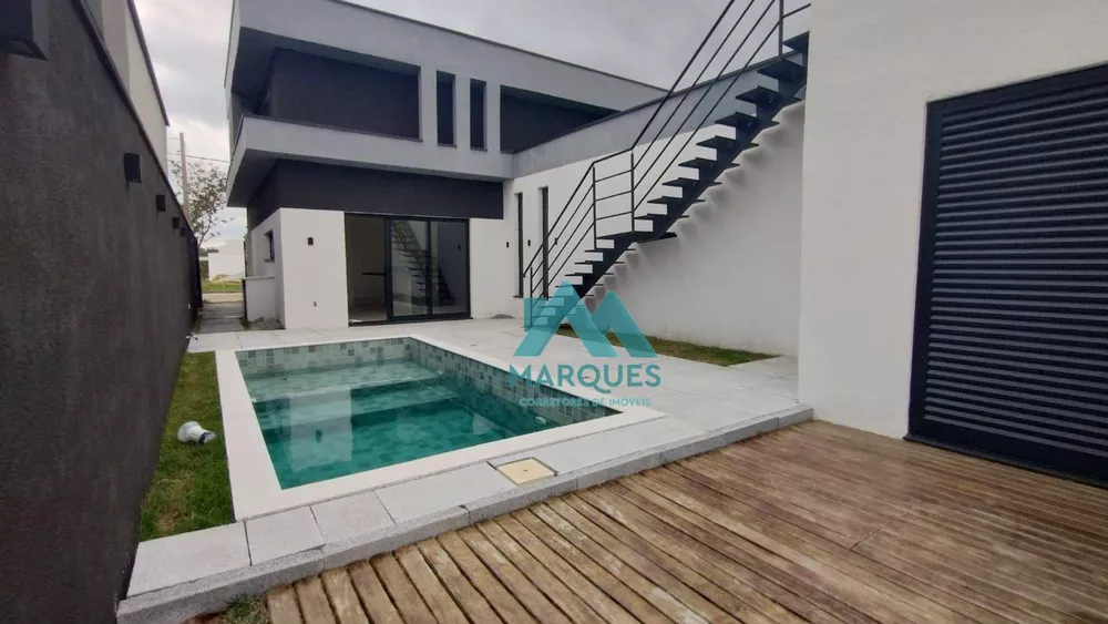 Casa de Condomínio à venda com 3 quartos, 150m² - Foto 1