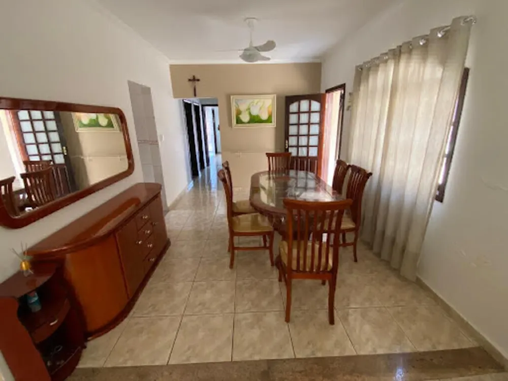 Casa, 3 quartos, 220 m² - Foto 3