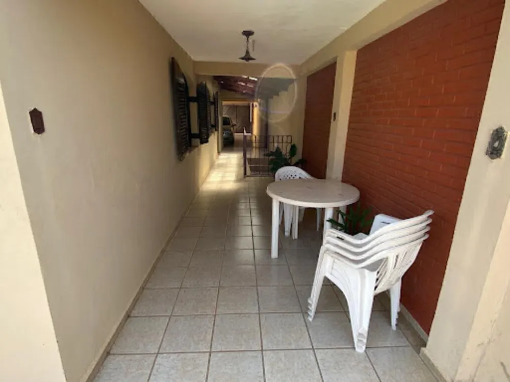 Casa, 3 quartos, 220 m² - Foto 2