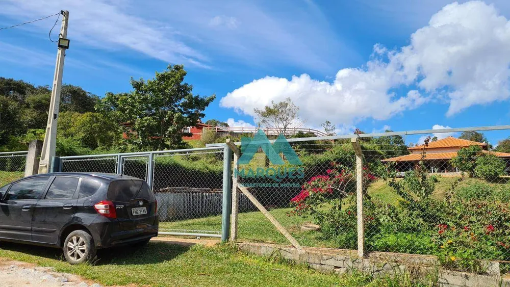Chácara, 3 quartos, 3900 m² - Foto 1