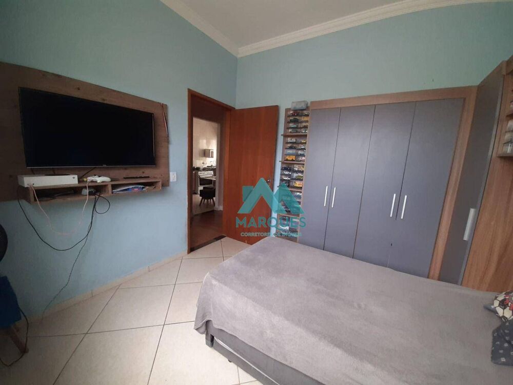 Casa à venda com 2 quartos, 56m² - Foto 2