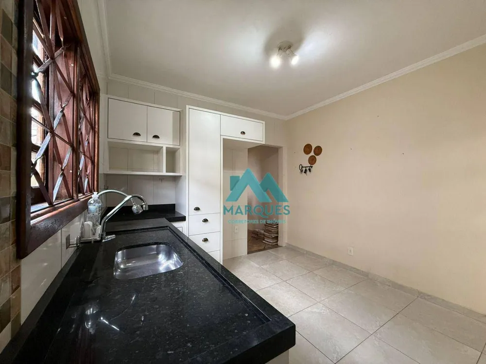 Sobrado, 4 quartos, 207 m² - Foto 1