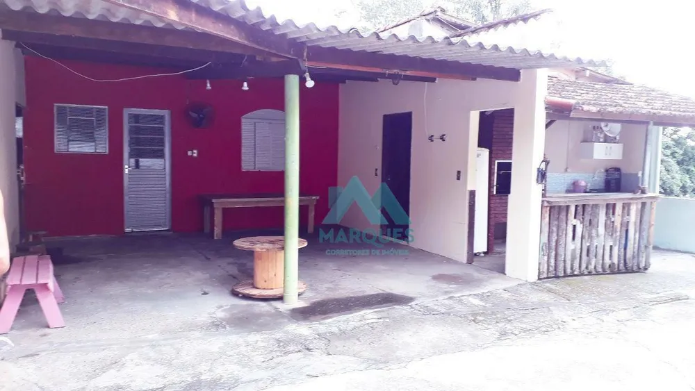 Chácara, 3 quartos, 1800 m² - Foto 2